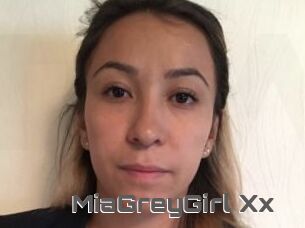 MiaGreyGirl_Xx